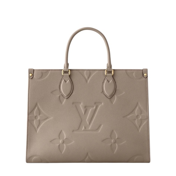 Louis Vuitton Handbags - Louis Vuitton On The Go Tote MM ( LIVE SHOWING)
